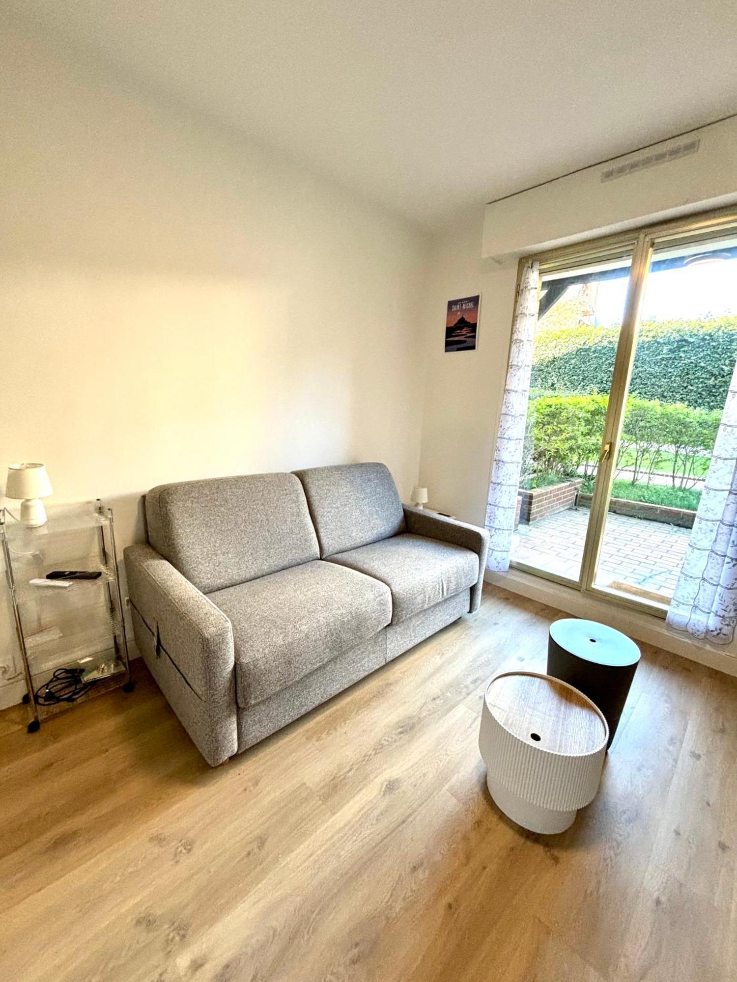Studio En Rez De Jardin Deauville Centre Et Plage エクステリア 写真